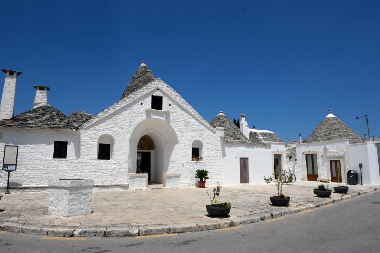 Trullo Vino & Amore Альберобелло Екстер'єр фото